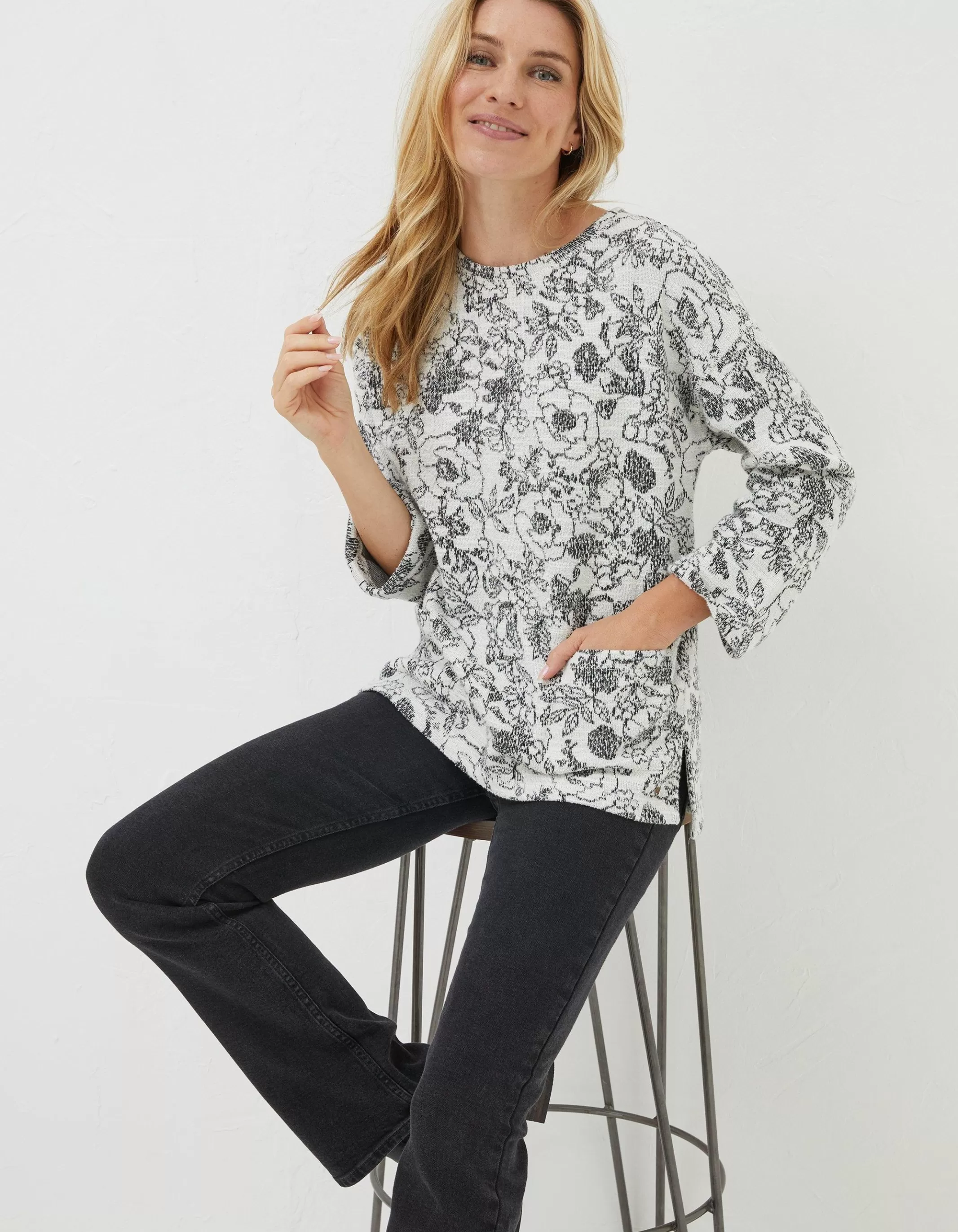 Outlet FatFace Amari Jacquard Sweatshirt Ivory