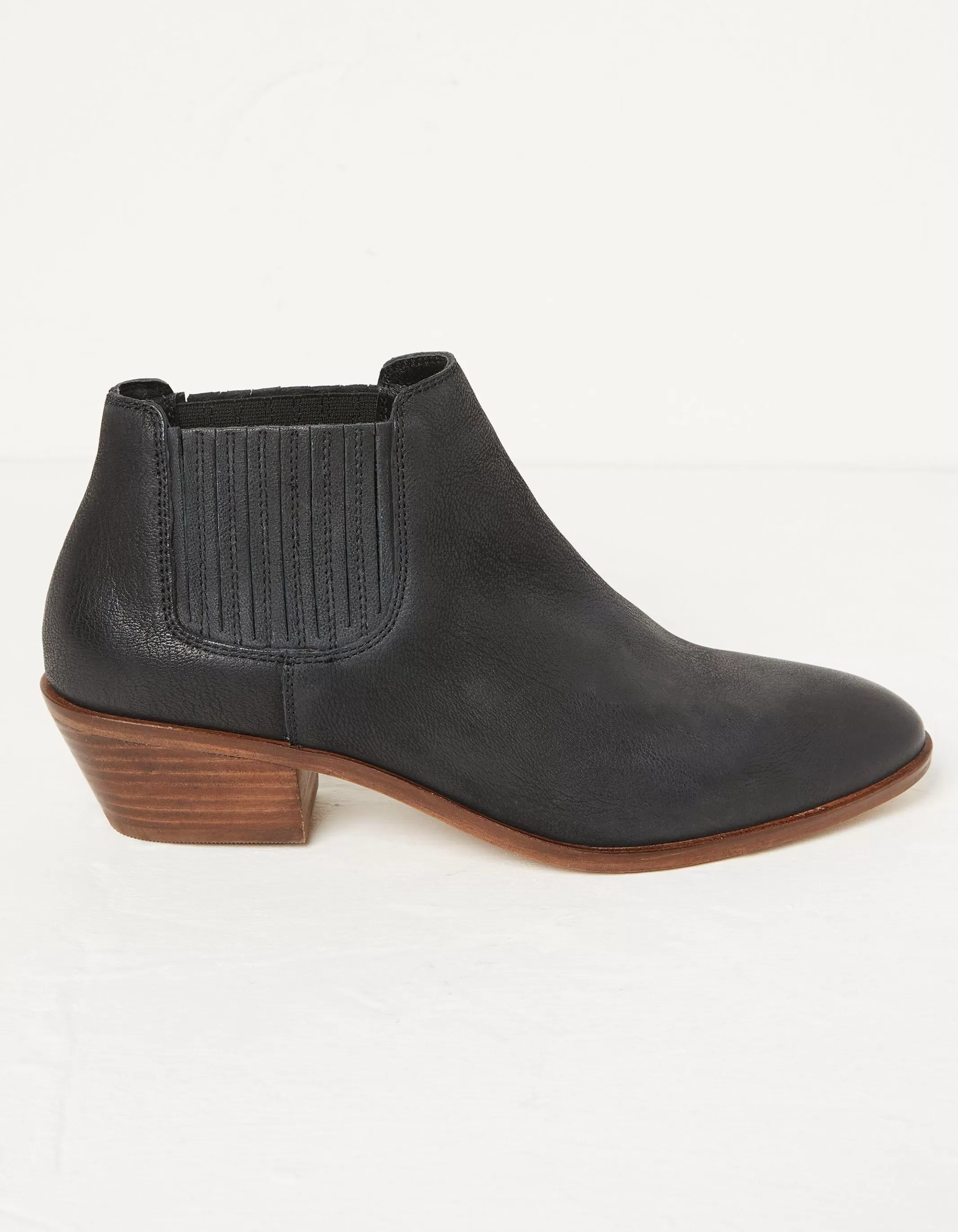 Store FatFace Ava Western Ankle Boot Black