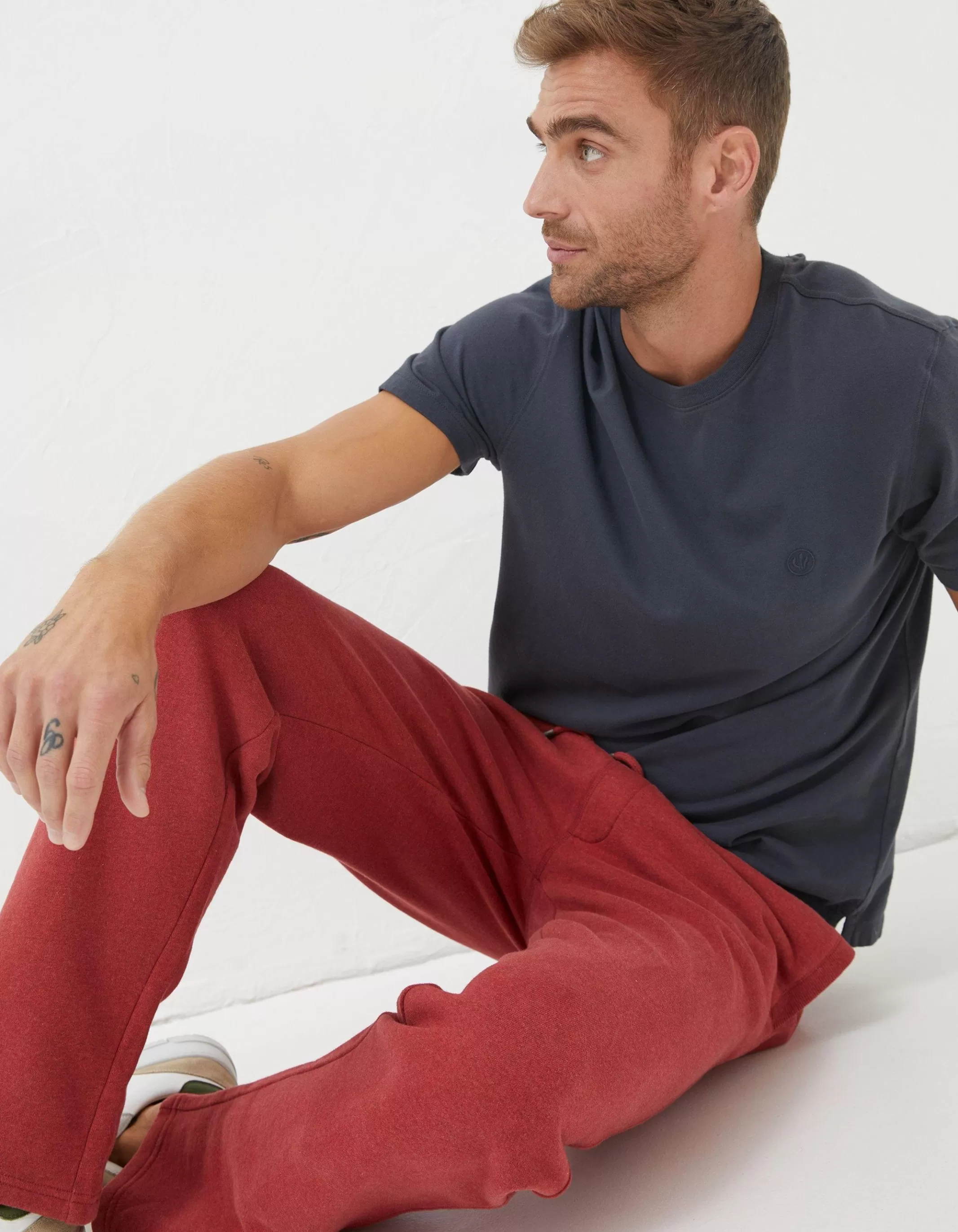 Online FatFace Brooke Relaxed Joggers Washed Red