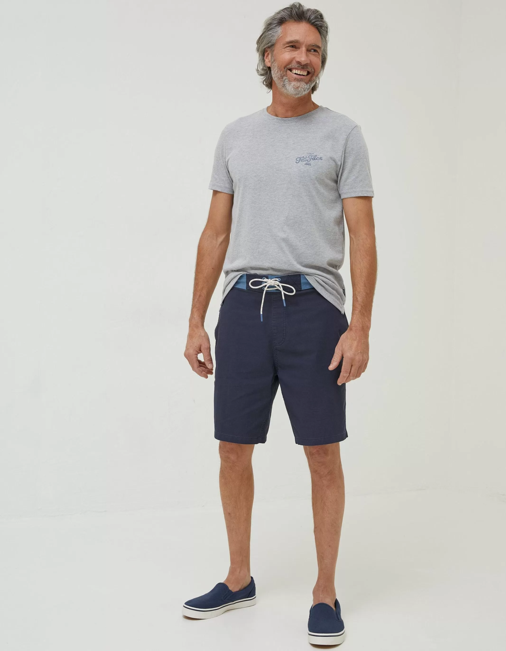 Outlet FatFace Camber Plain Swim Shorts Navy