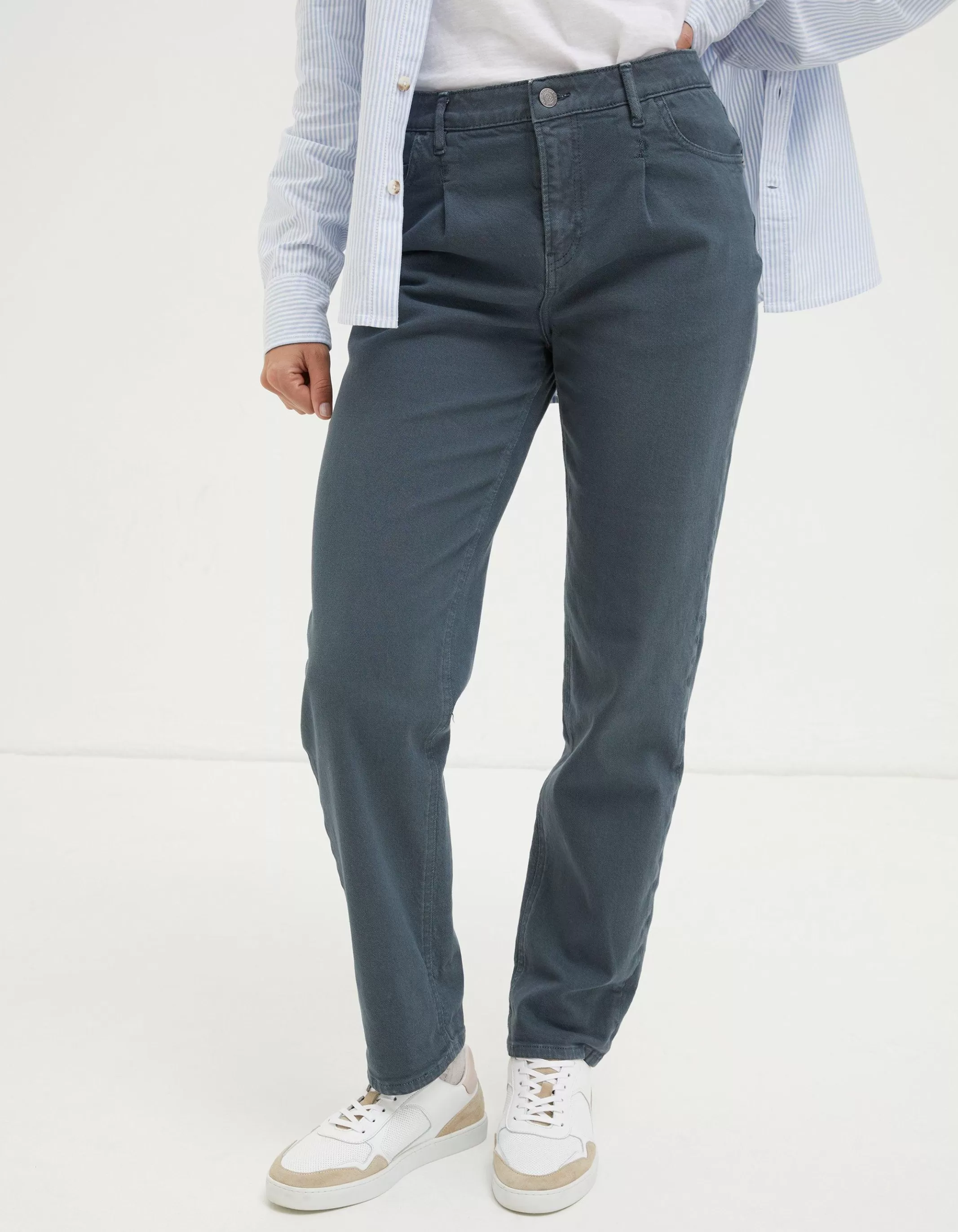 Online FatFace Cleo Canvas Barrel Leg Chino Blue
