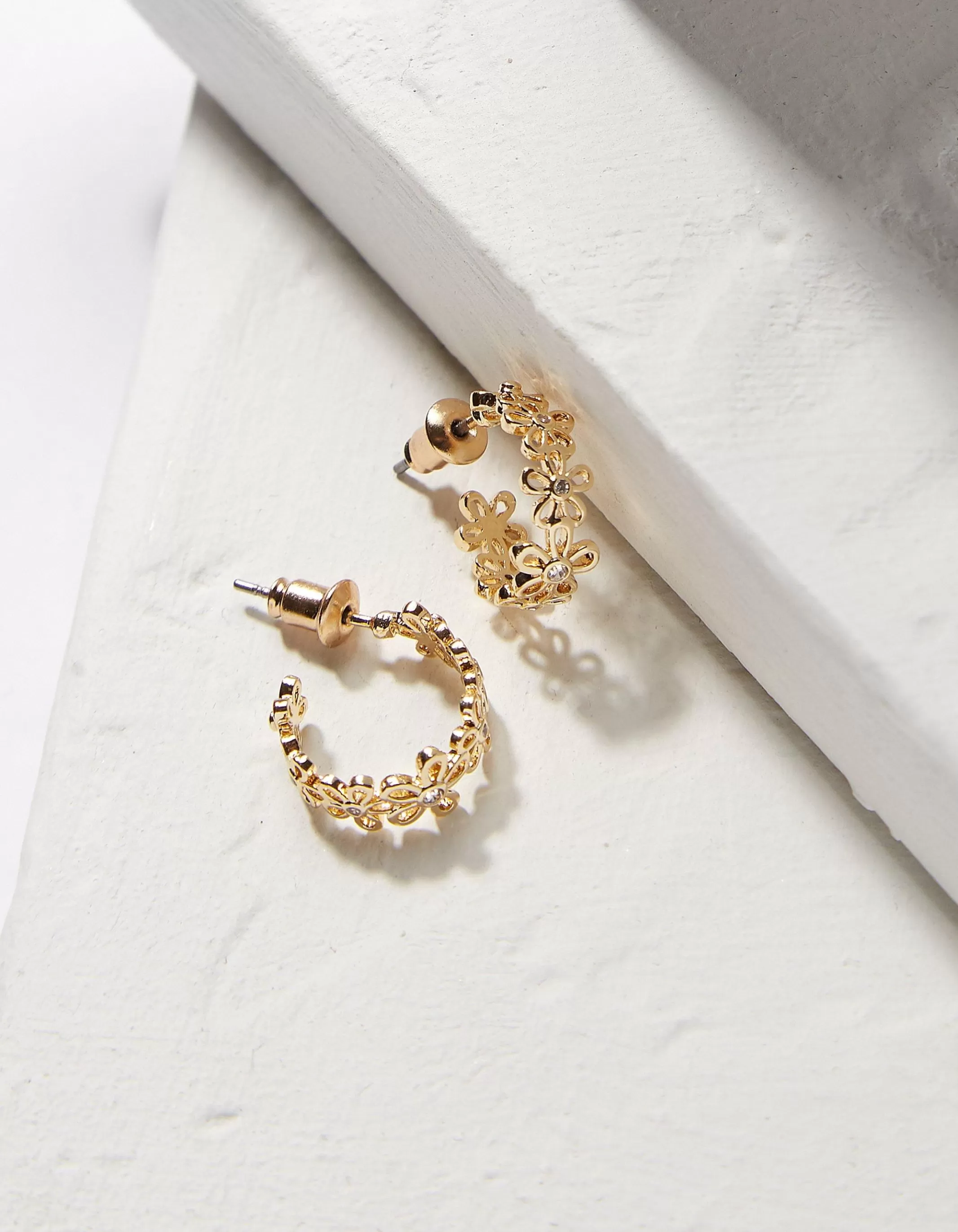 Best Sale FatFace Daisy Chain Hoops Gold