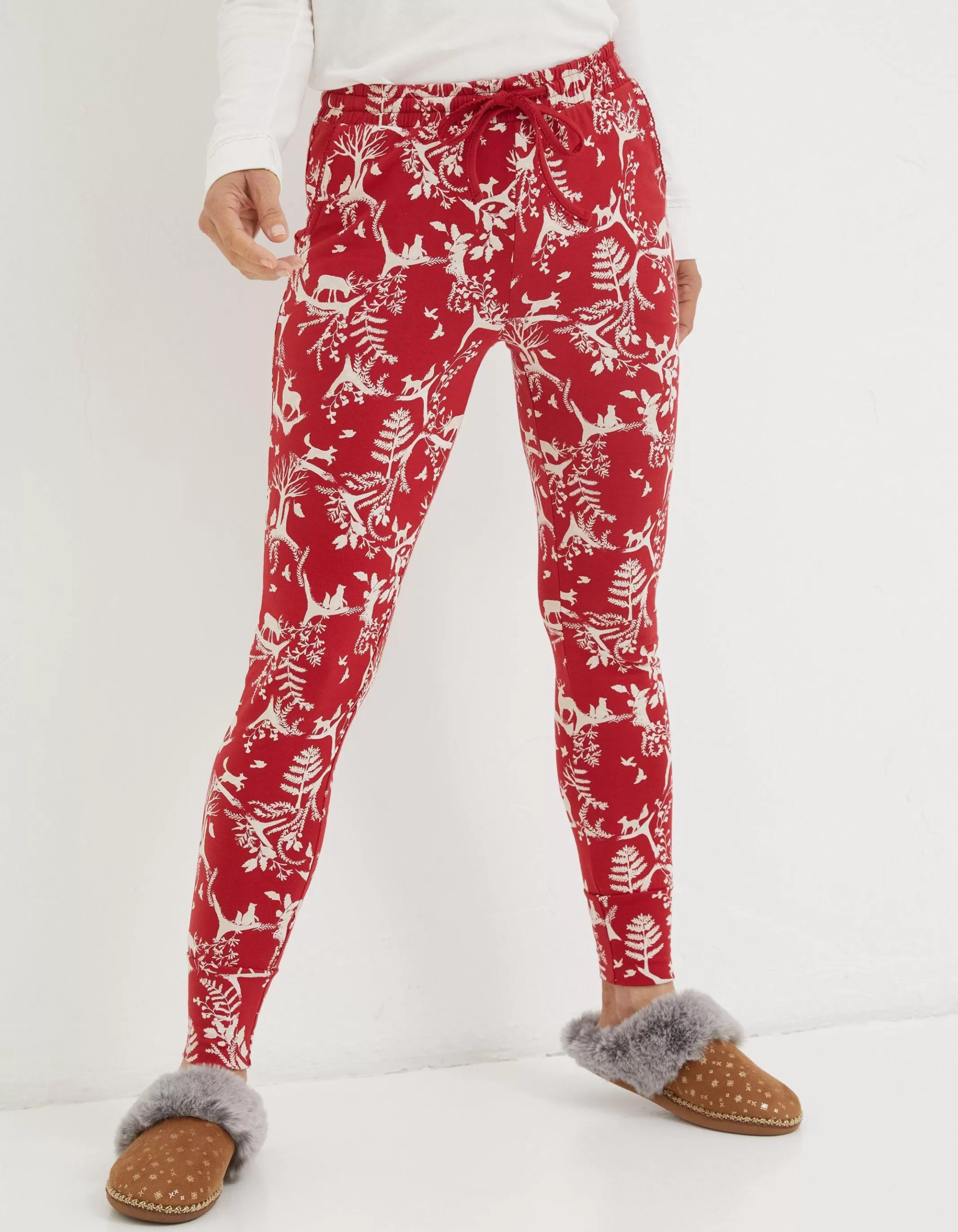 Fashion FatFace Ellie Forest Scapes Legging Cherry Red