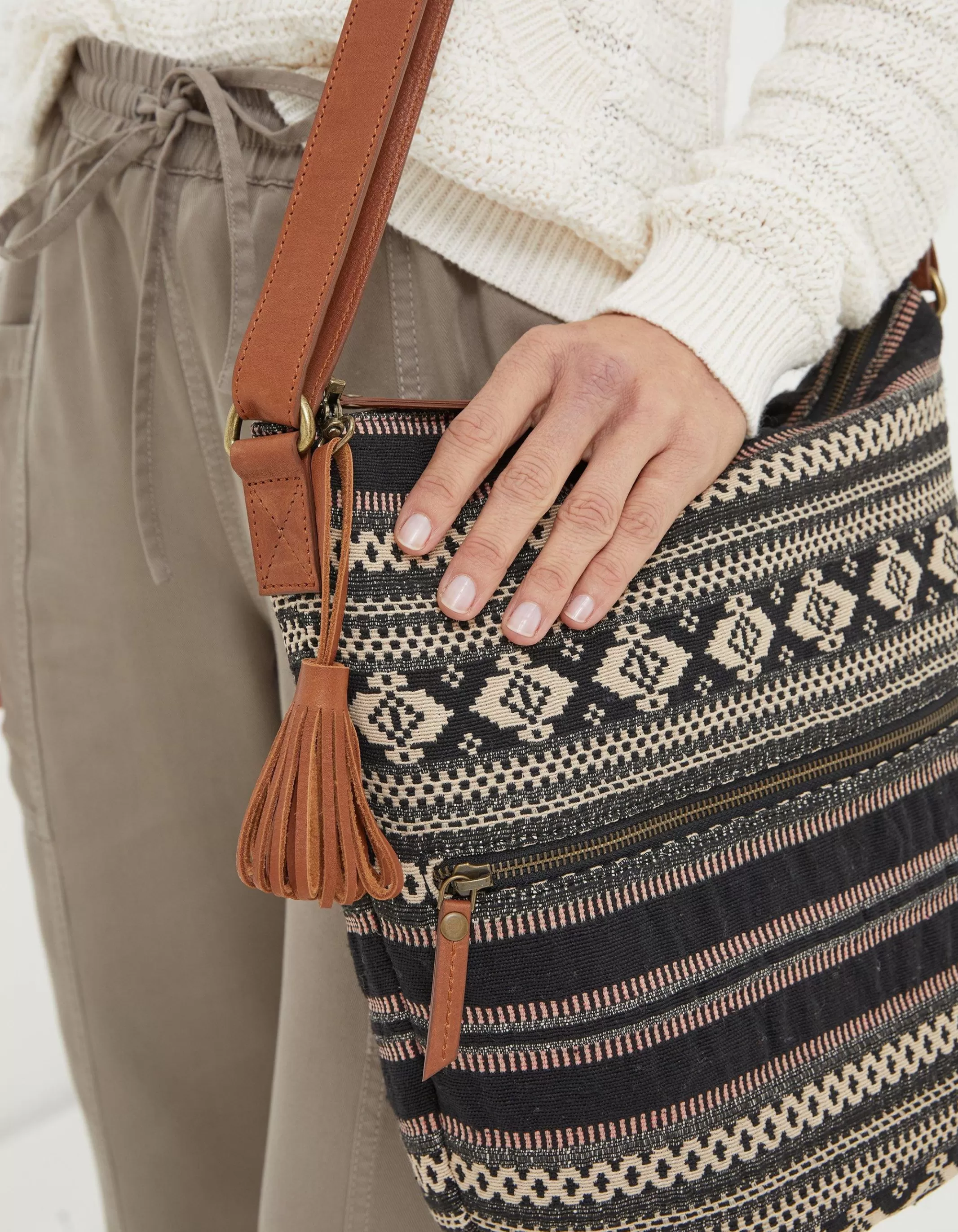 Clearance FatFace Evalie Woven Bag Black