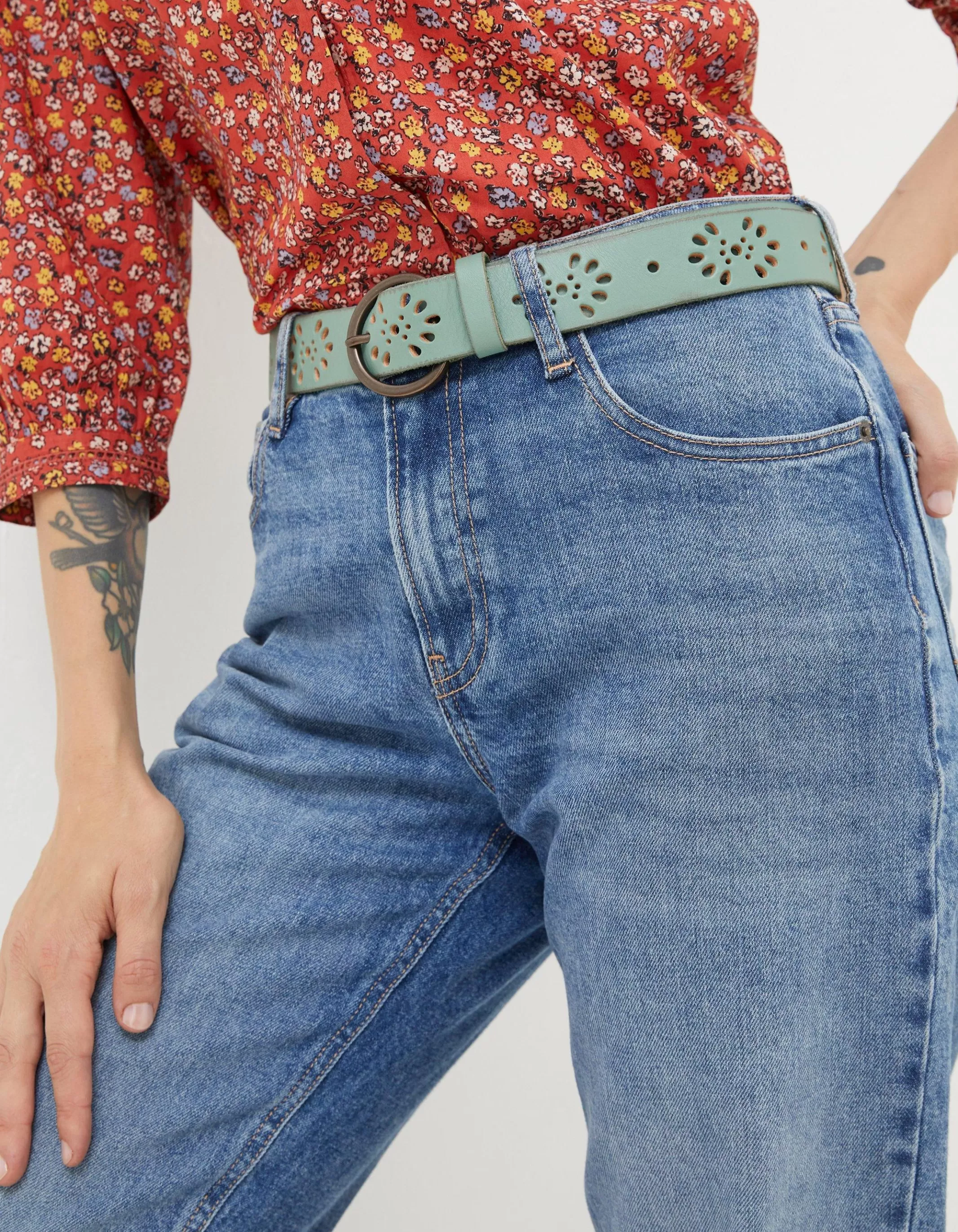 Flash Sale FatFace Floral Laser Cut Belt Green Haze