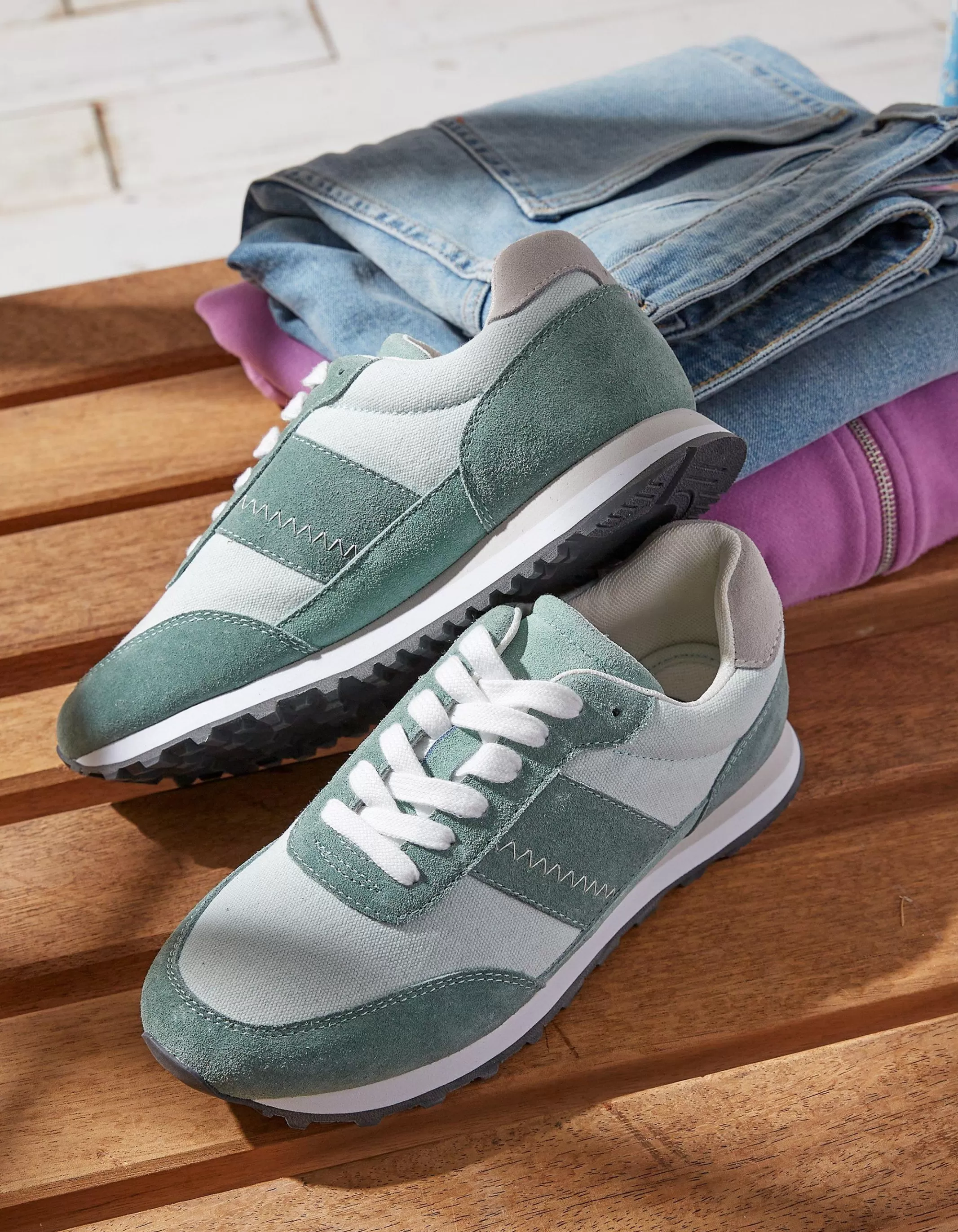 Cheap FatFace Georgia Colour Block Runner Trainers Green