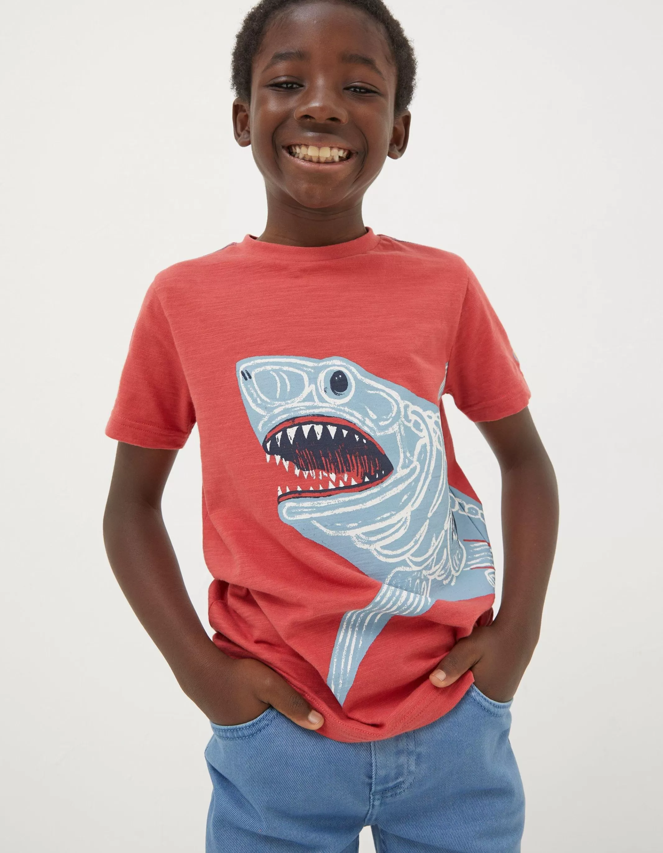 Best FatFace Glow-In-The-Dark Shark T-Shirt Washed Red