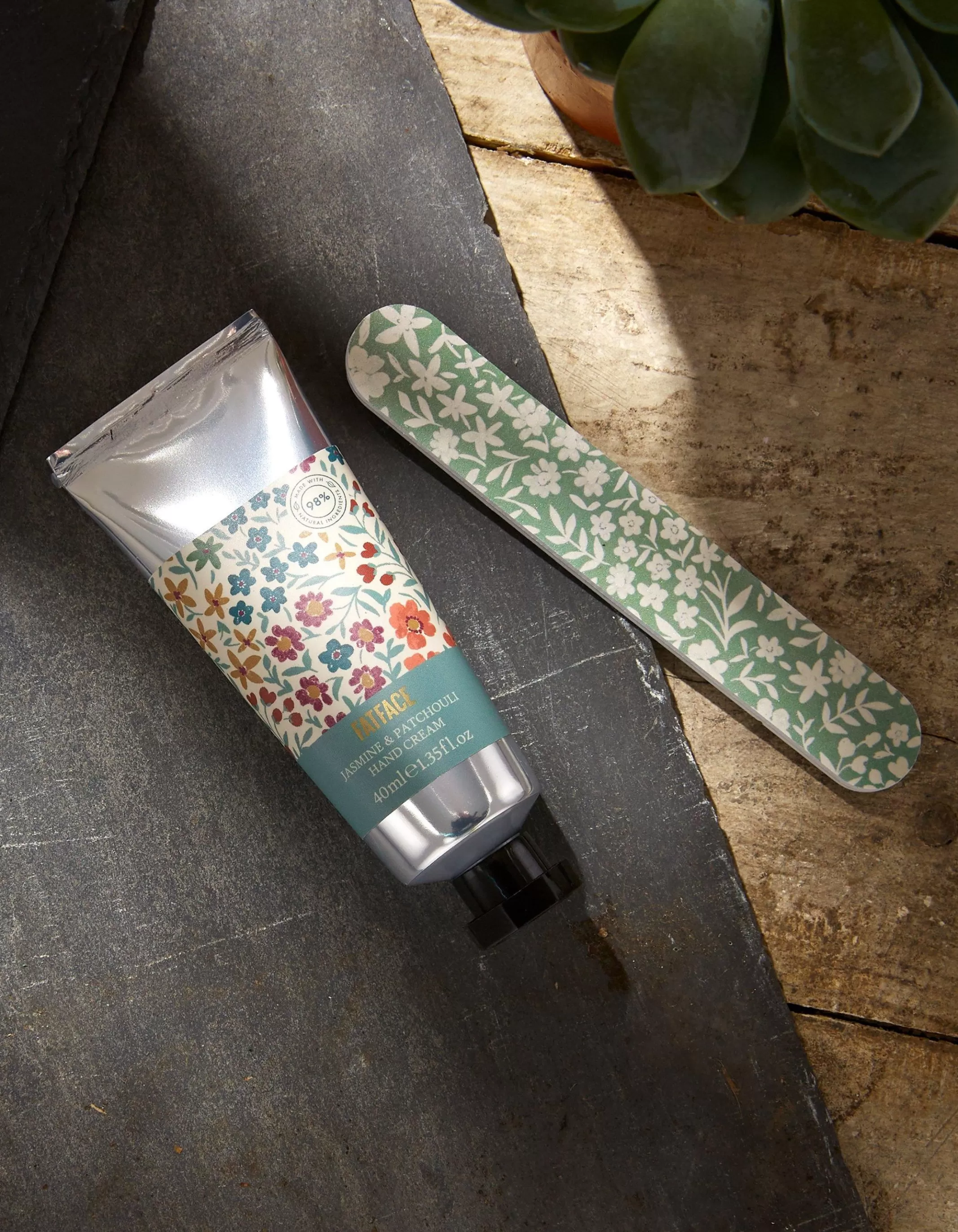 New FatFace Hand Cream And Nail File Set Multi