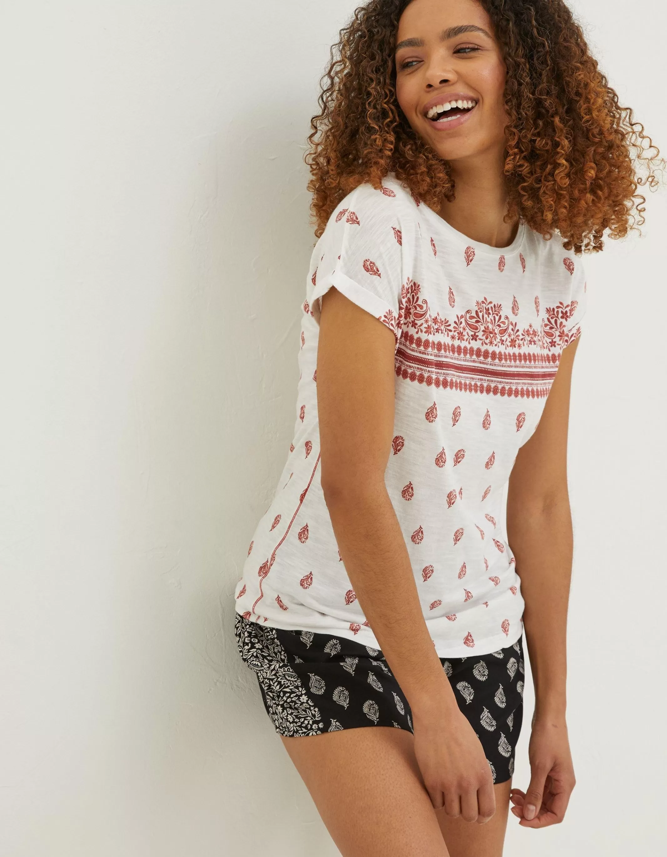 Discount FatFace Ivy Woodblock Geo T-Shirt Ivory