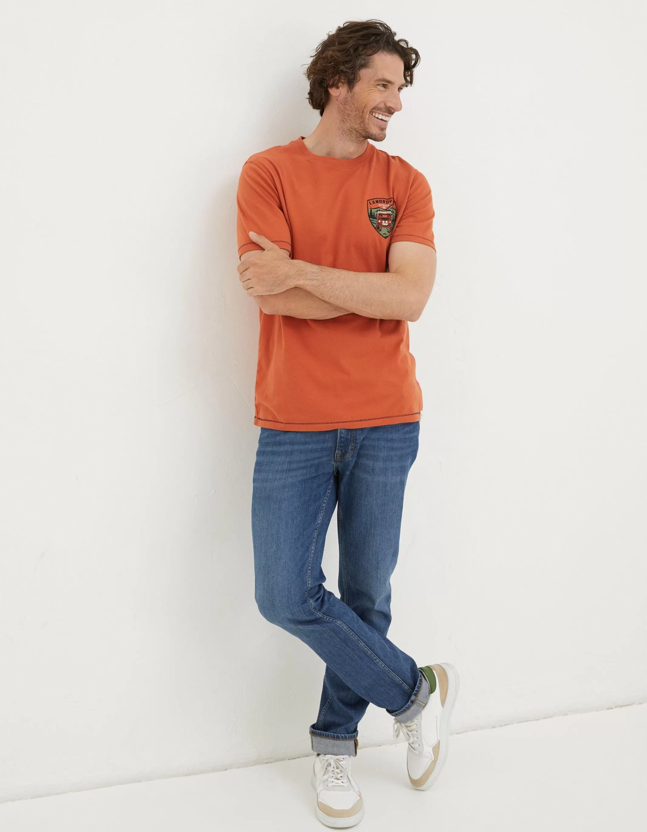 Store FatFace Land Rover Badge T-Shirt Dark Orange