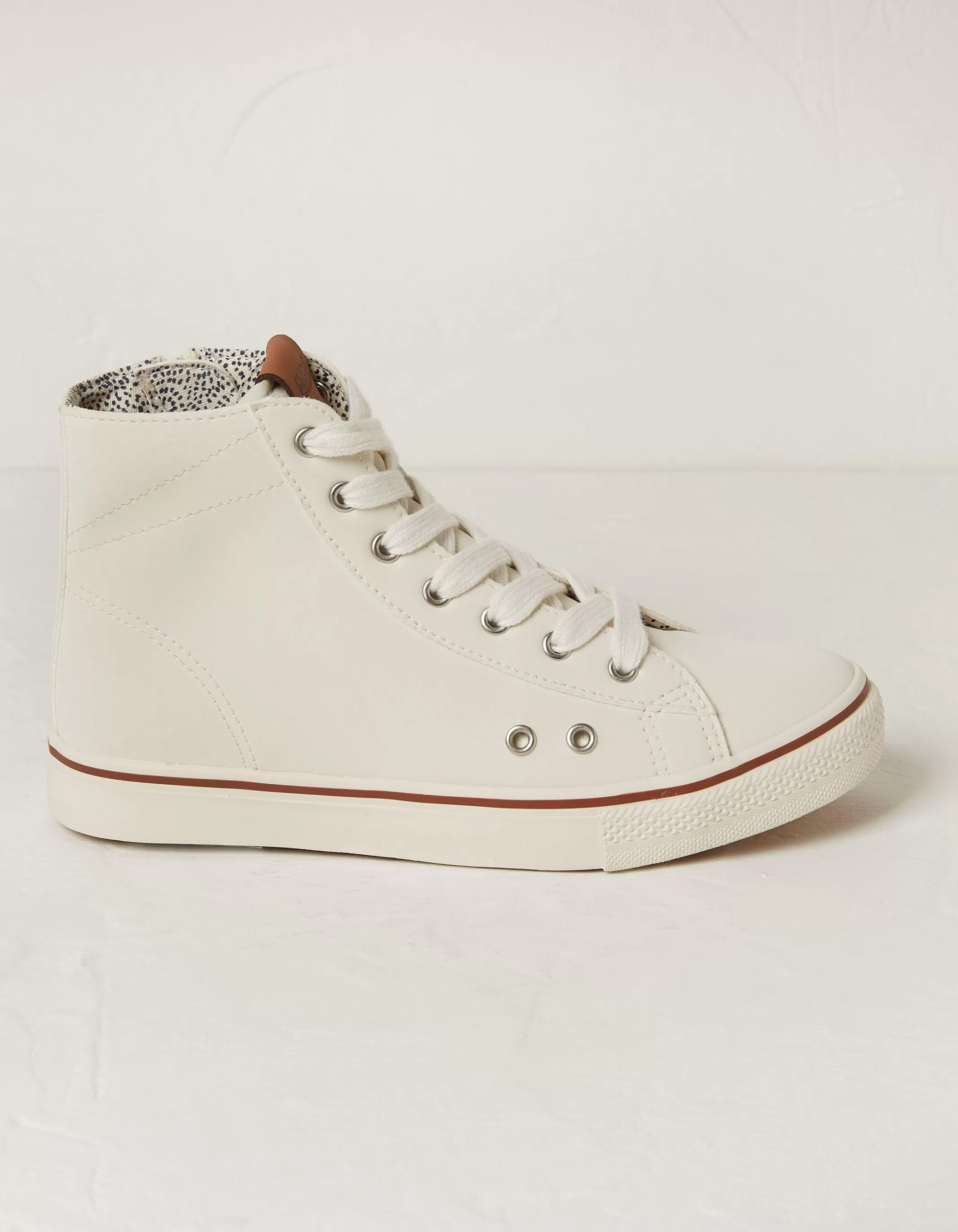 Store FatFace Mae High Top Trainer White