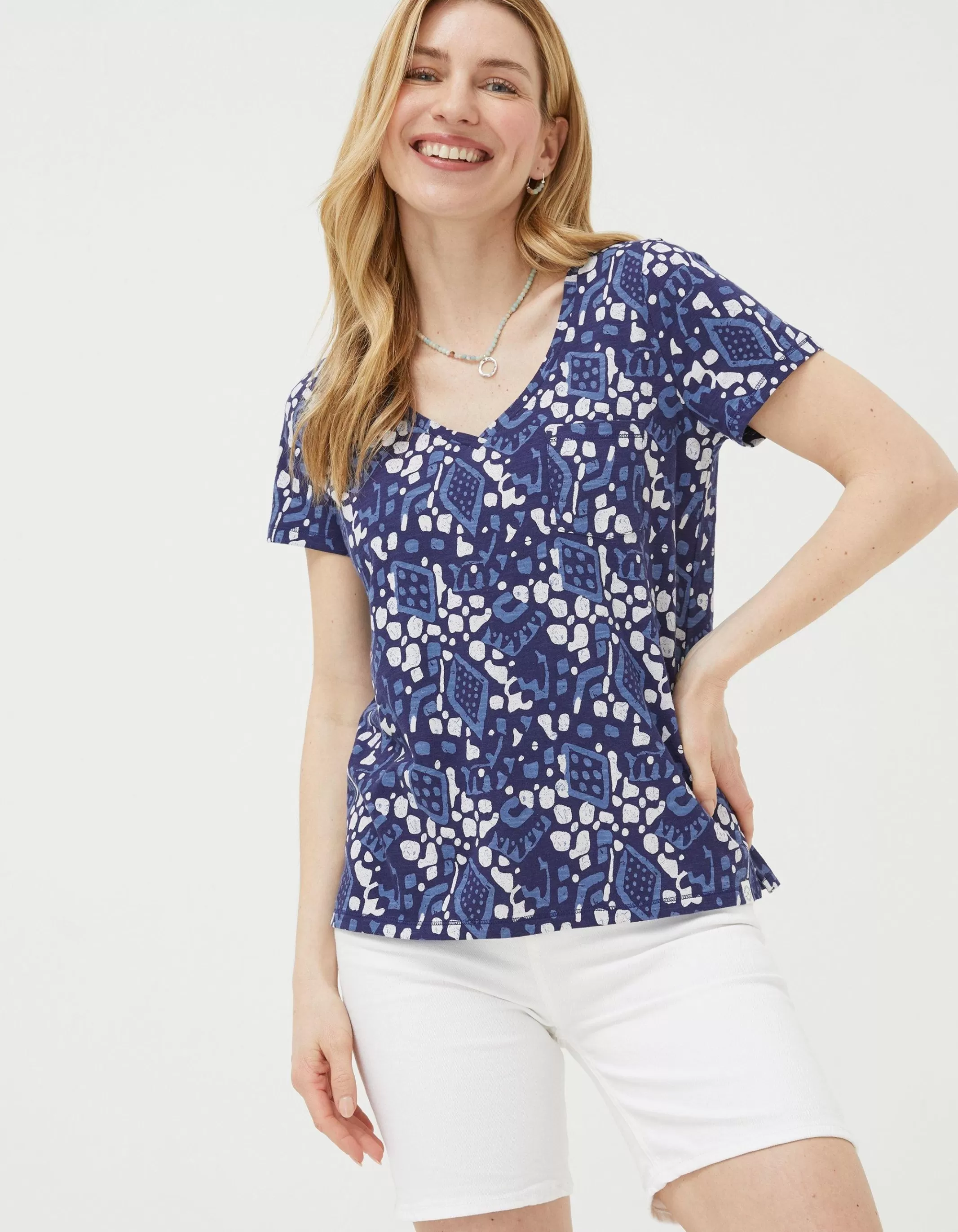 Fashion FatFace Maggie Geo Batik T-Shirt Navy