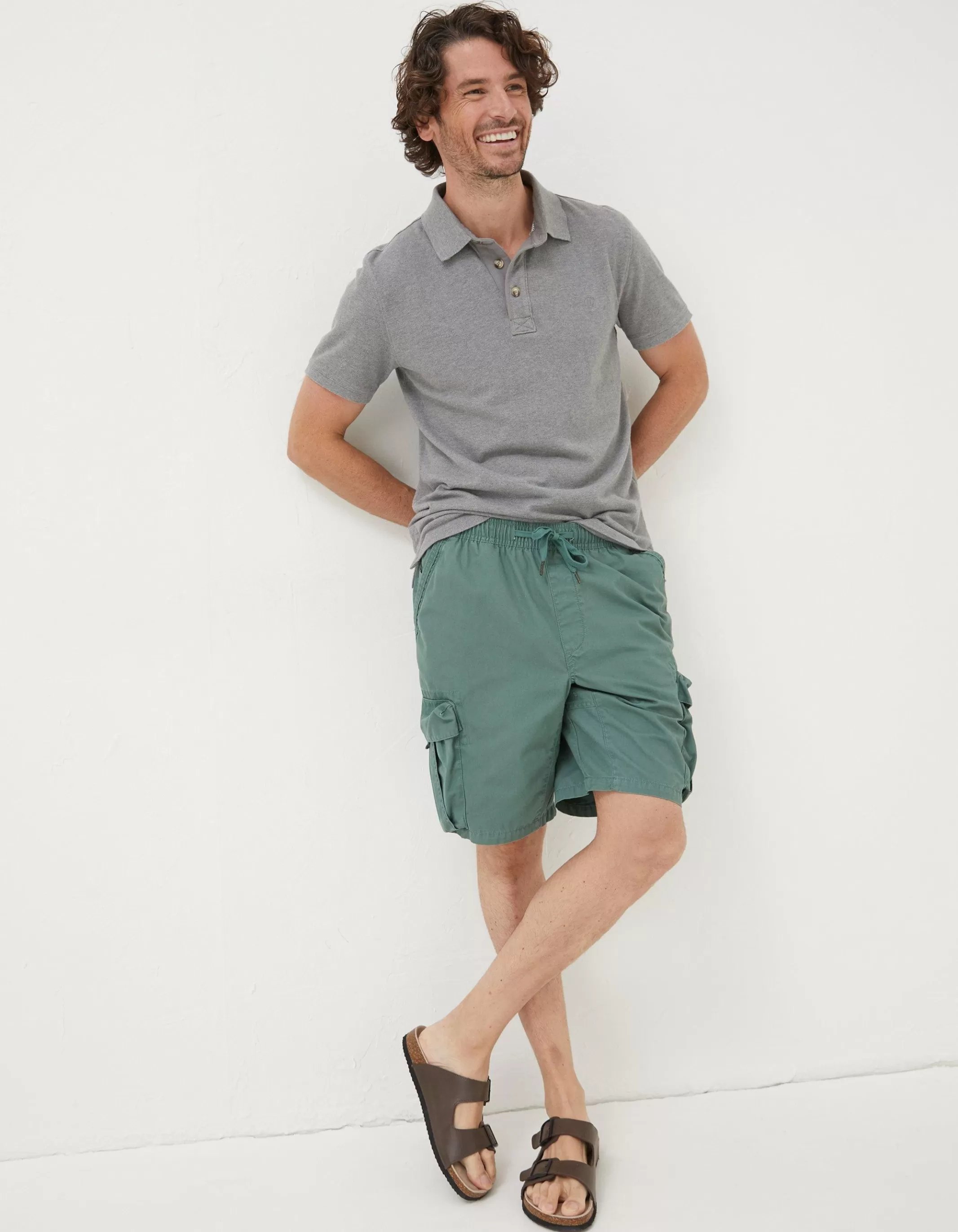 Outlet FatFace Padstow Pull On Cargo Shorts Dusky Green