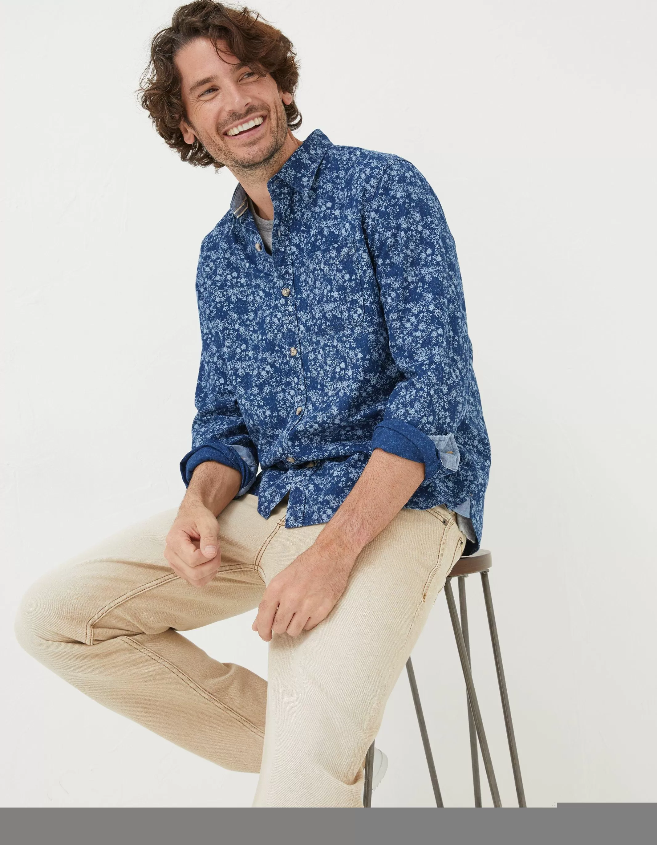 Store FatFace Scribble Daisy Print Shirt Blue