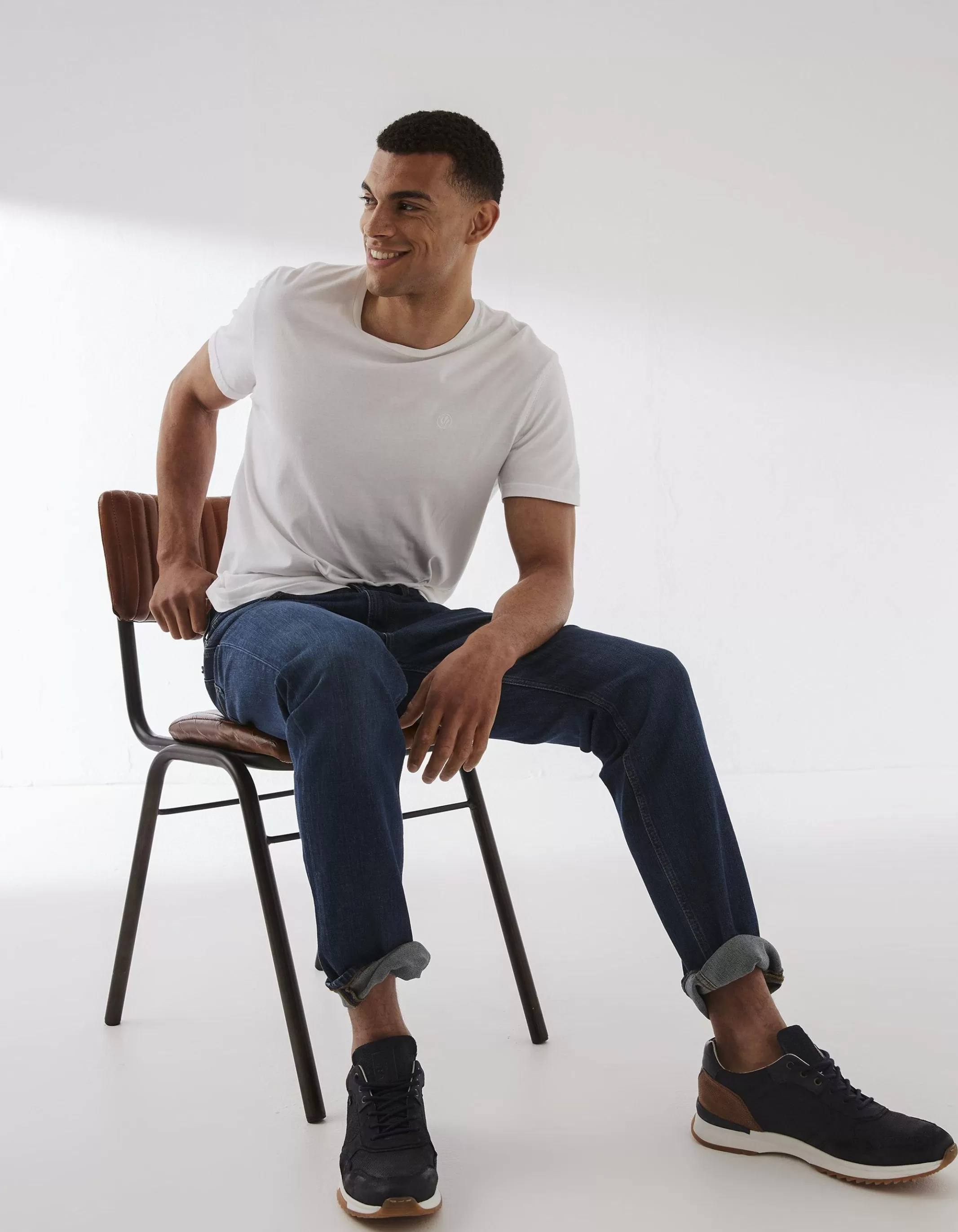 Discount FatFace Slim Mid Wash Jeans Denim