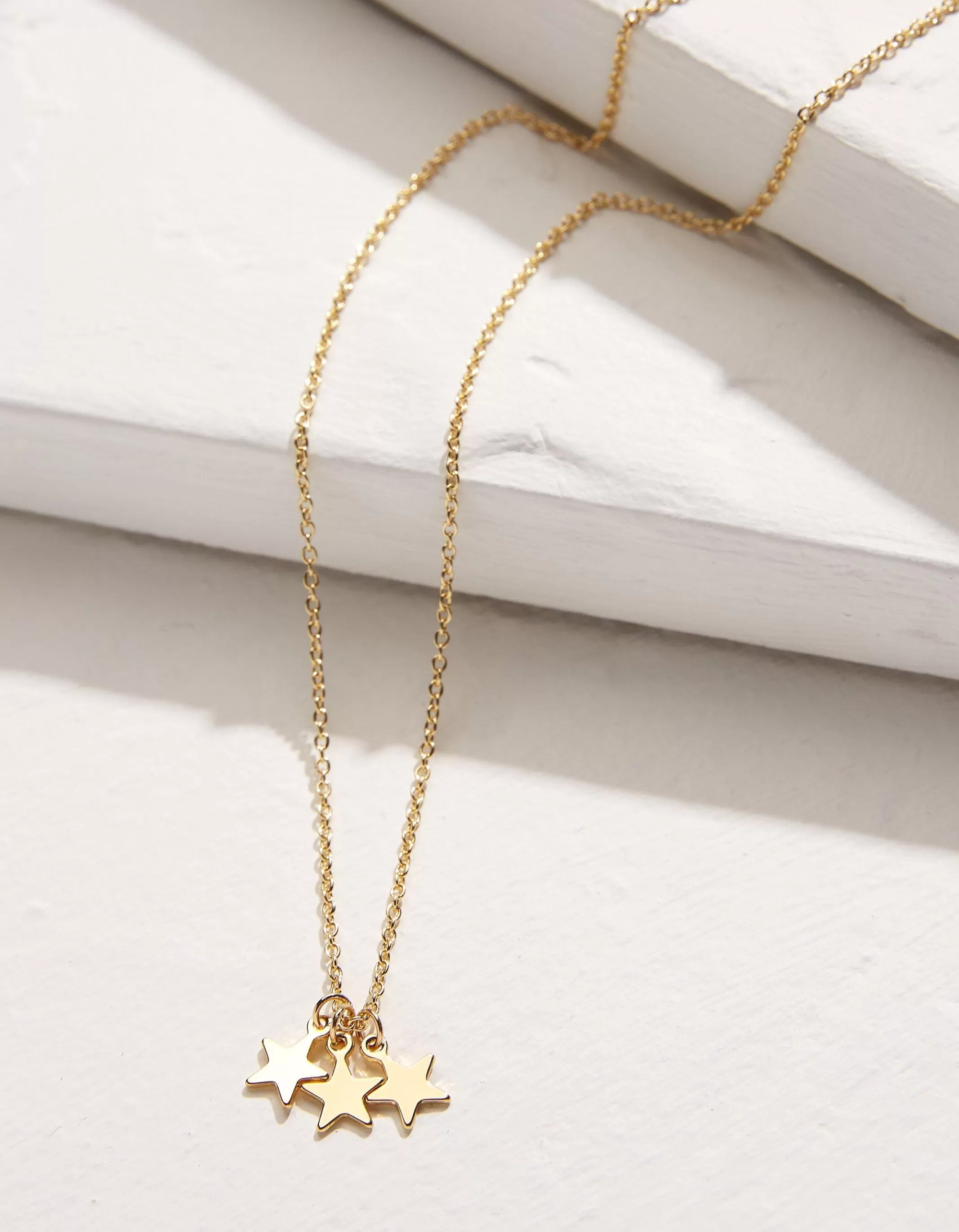Flash Sale FatFace Star Necklace Gold
