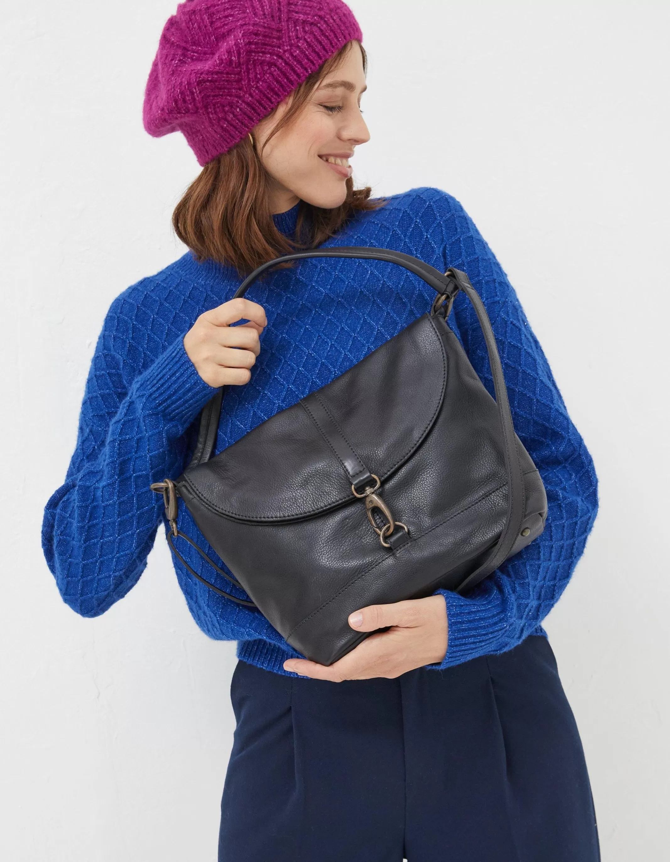 Hot FatFace The Amberly Shoulder Bag Black