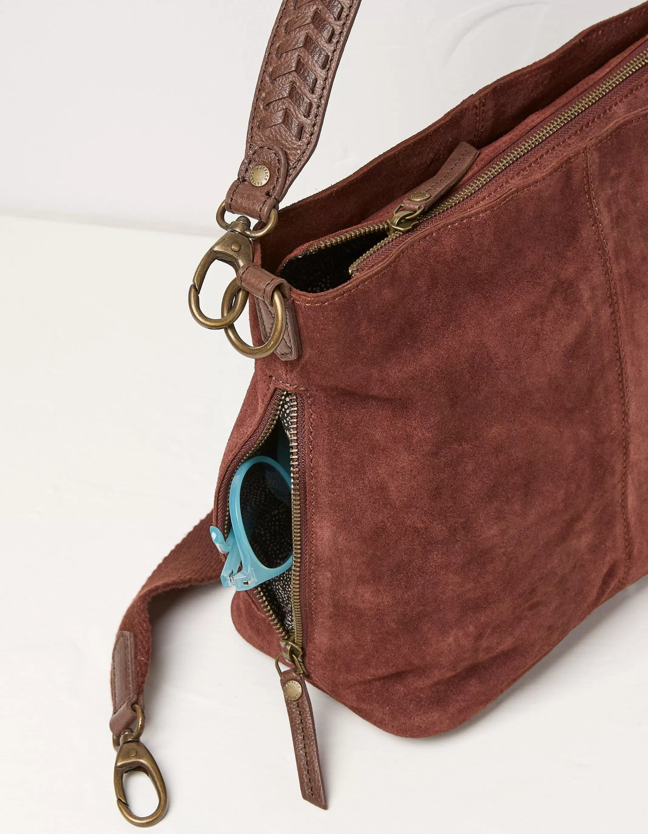 Store FatFace The Valletta Shoulder Bag Burgundy